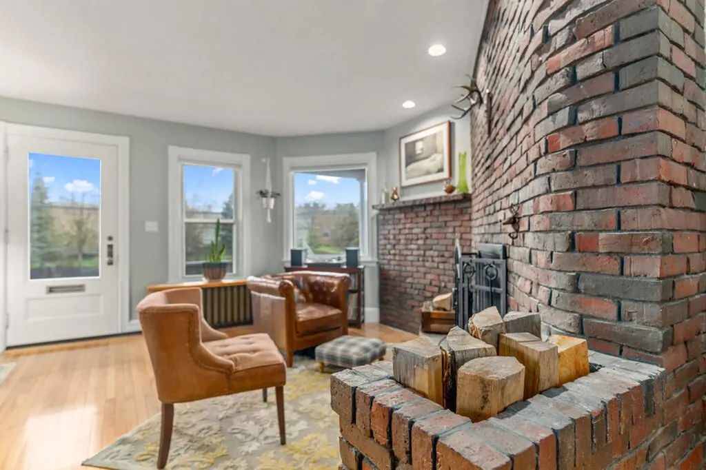 904 Washington Avenue Portland ME 04103