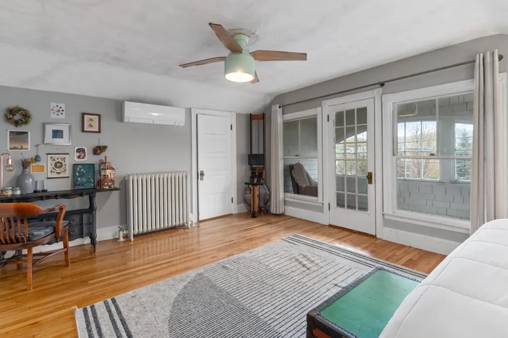 904 Washington Avenue Portland ME 04103