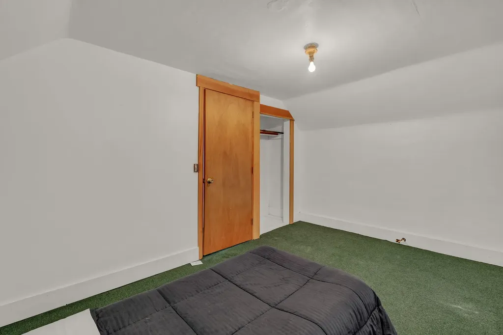 402 Webb Ridge Road Palmyra ME 04965