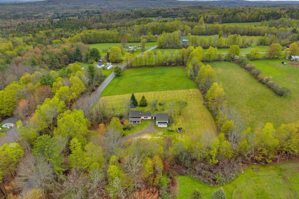402 Webb Ridge Road Palmyra ME 04965