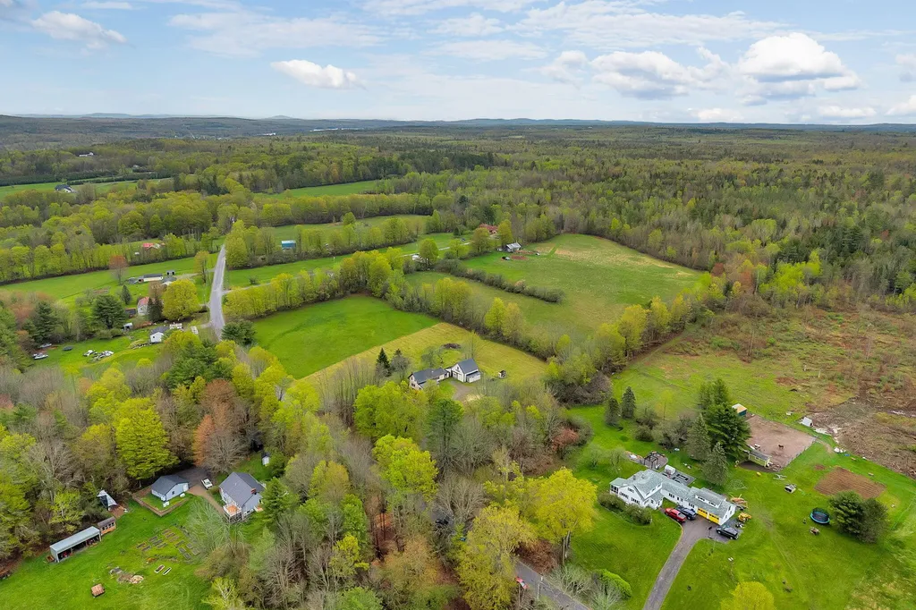 402 Webb Ridge Road Palmyra ME 04965