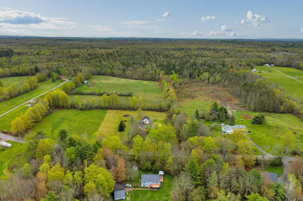 402 Webb Ridge Road Palmyra ME 04965