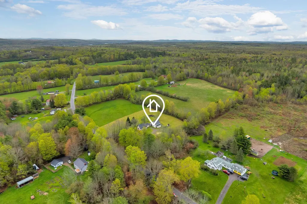 402 Webb Ridge Road Palmyra ME 04965