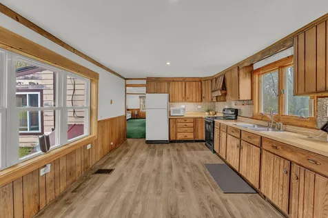 402 Webb Ridge Road Palmyra ME 04965