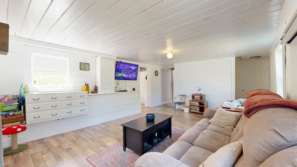 1337 Edes Falls Road Harrison ME 04040