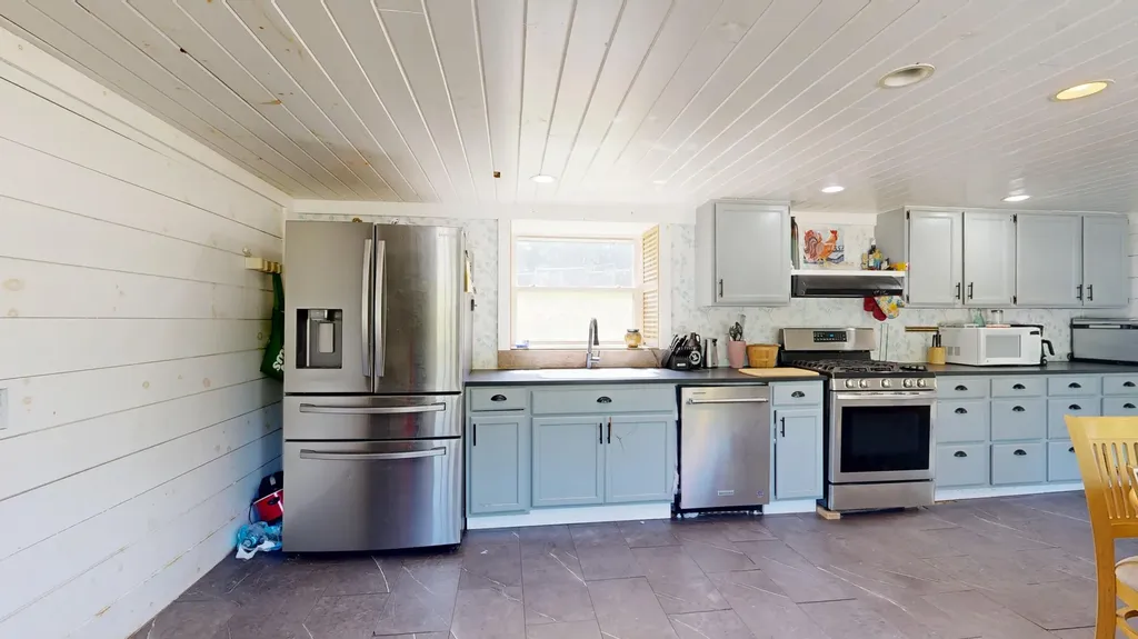 1337 Edes Falls Road Harrison ME 04040
