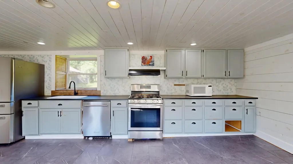 1337 Edes Falls Road Harrison ME 04040