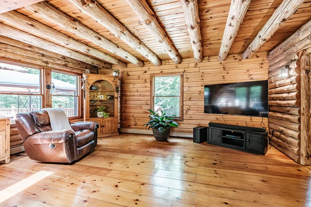 64 Summit Road Gray ME 04039