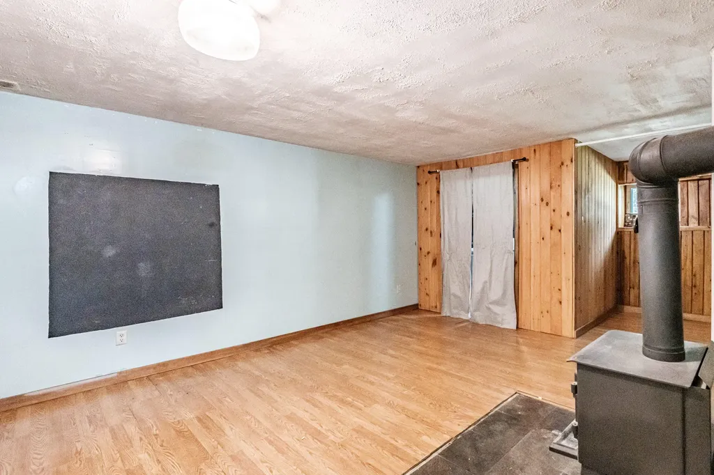 64 Summit Road Gray ME 04039