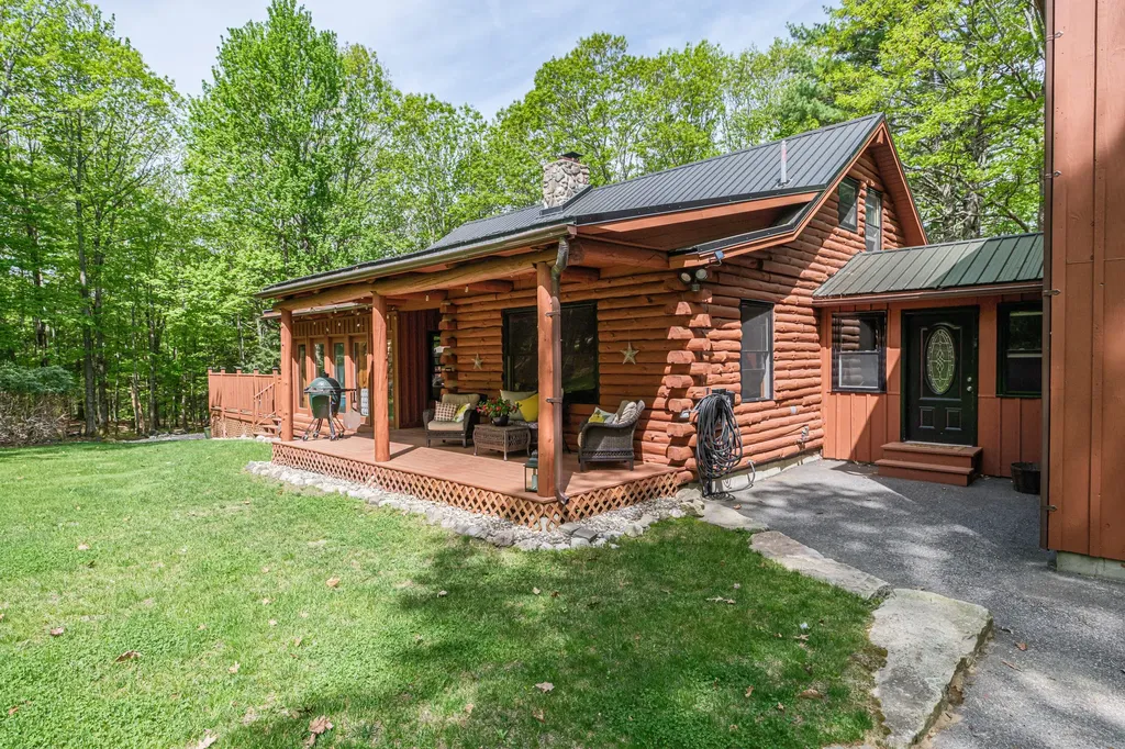 64 Summit Road Gray ME 04039