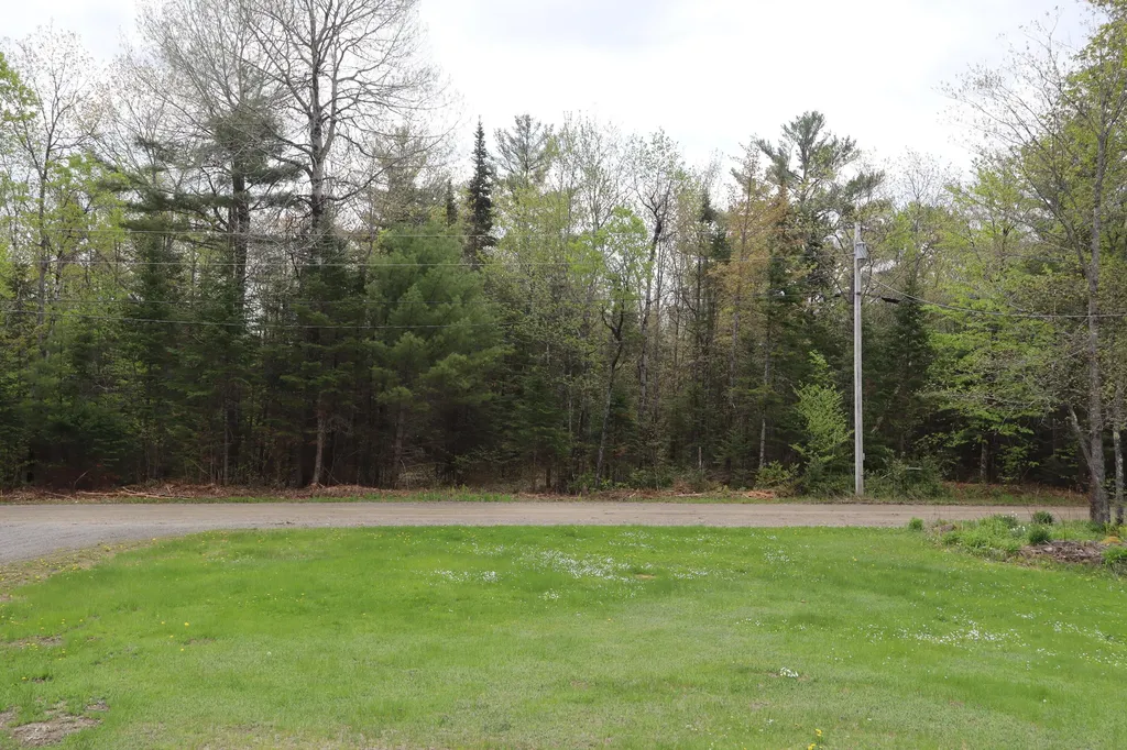 68 Boothby Road Athens ME 04912