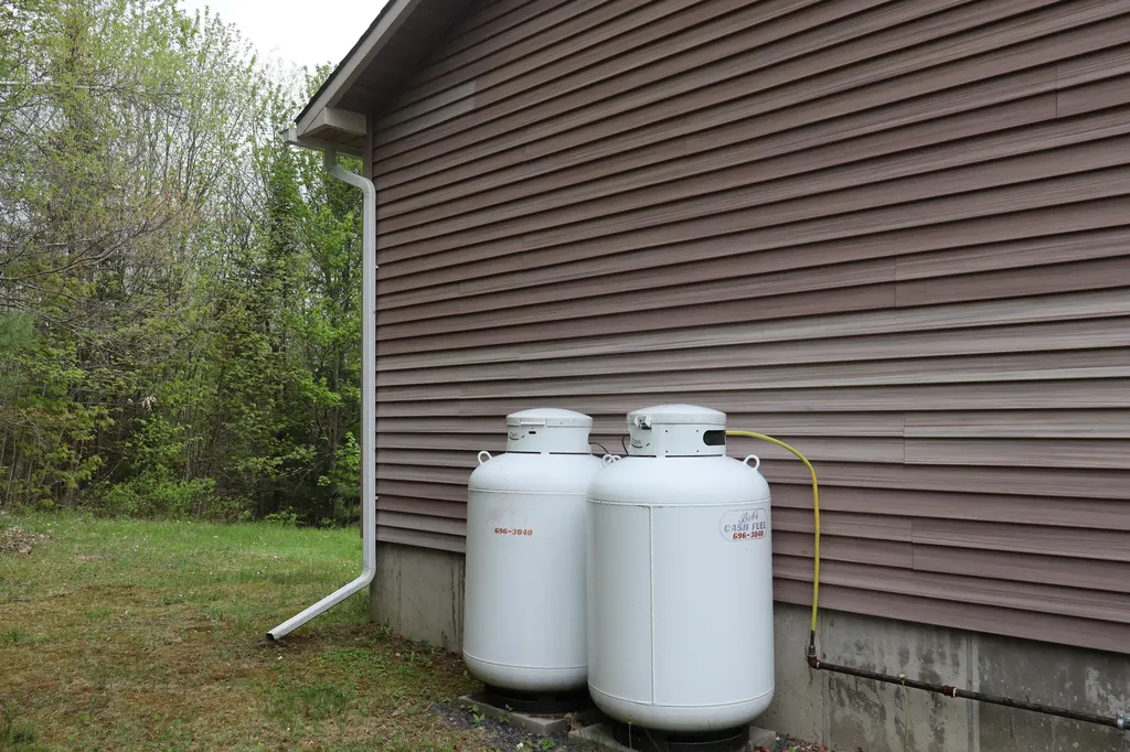 68 Boothby Road Athens ME 04912