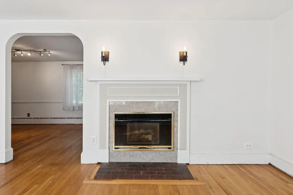 52 Davis Street South Portland ME 04106