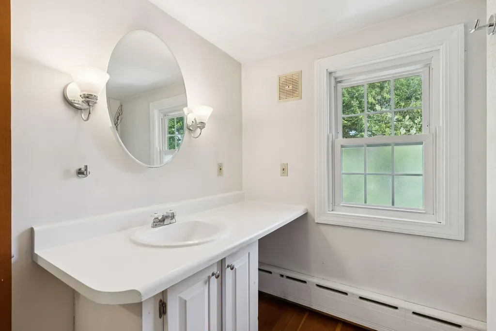 52 Davis Street South Portland ME 04106