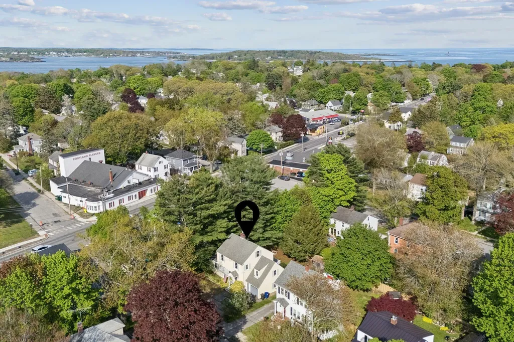 52 Davis Street South Portland ME 04106