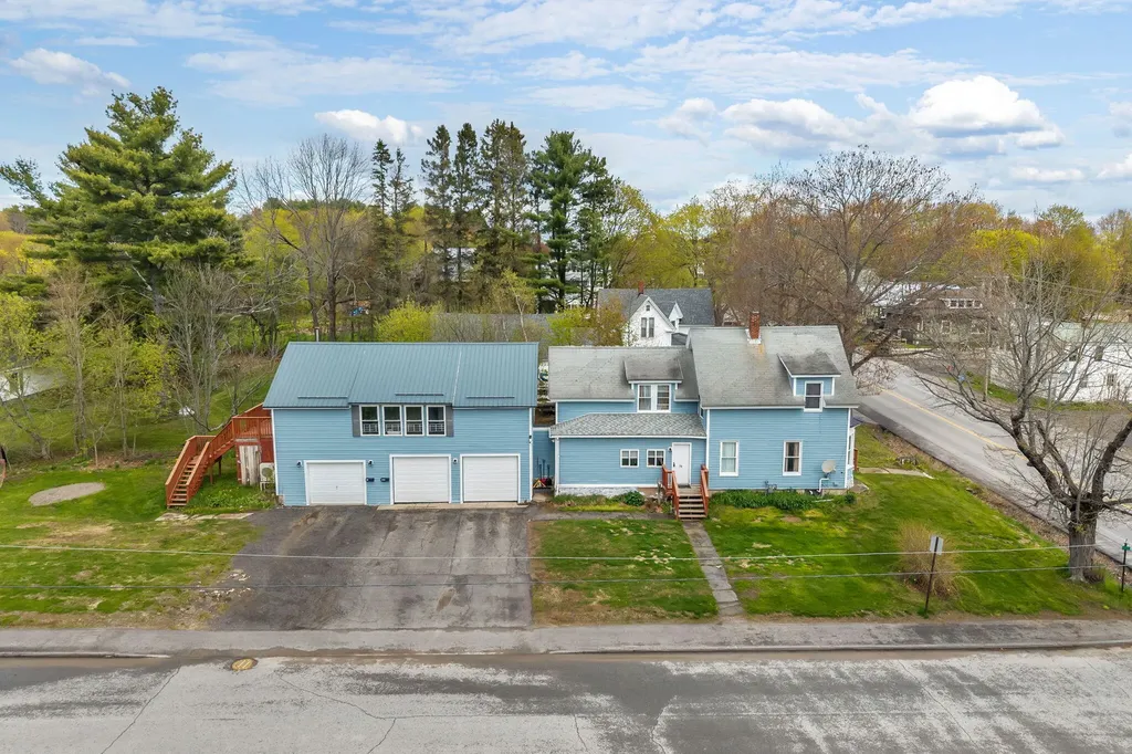 76 Lee Road Lincoln ME 04457
