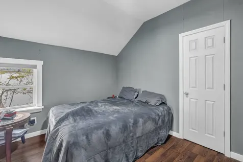 76 Lee Road Lincoln ME 04457