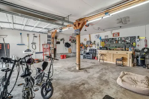 76 Lee Road Lincoln ME 04457