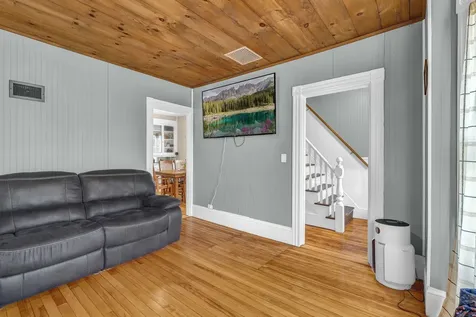 76 Lee Road Lincoln ME 04457