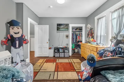 76 Lee Road Lincoln ME 04457