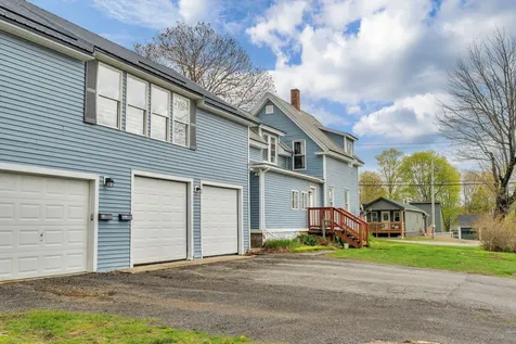 76 Lee Road Lincoln ME 04457