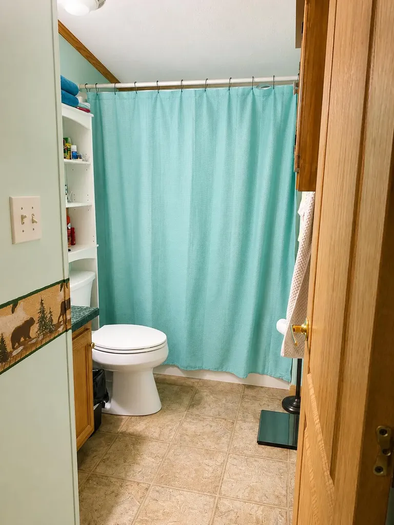 38 Kelly Circle Sidney ME 04330
