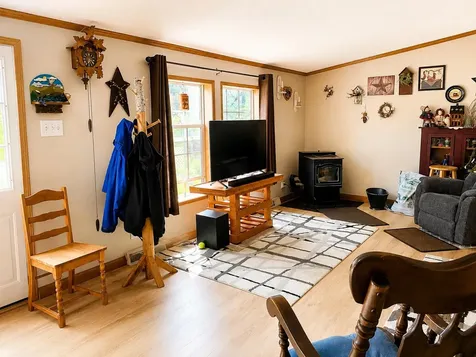 38 Kelly Circle Sidney ME 04330