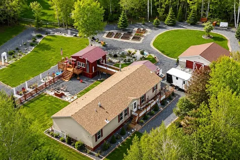 38 Kelly Circle Sidney ME 04330