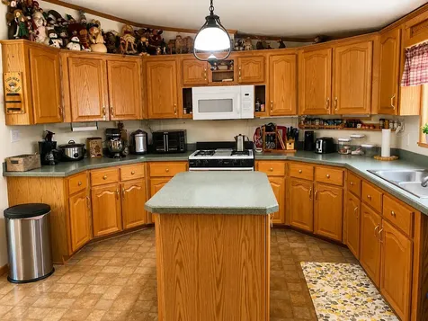 38 Kelly Circle Sidney ME 04330