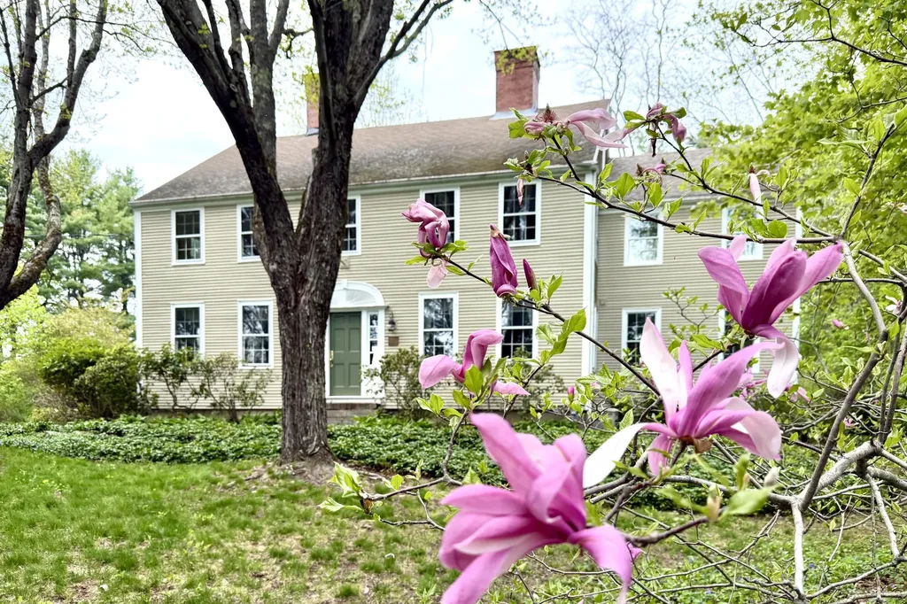 296 Main Street Gorham ME 04038