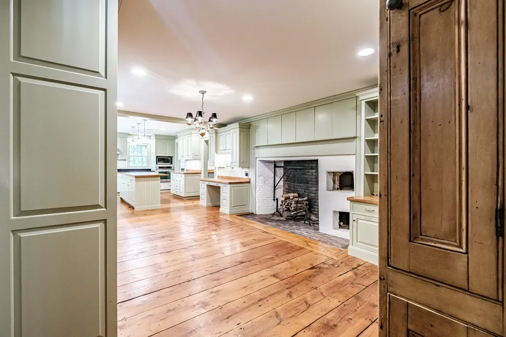 296 Main Street Gorham ME 04038