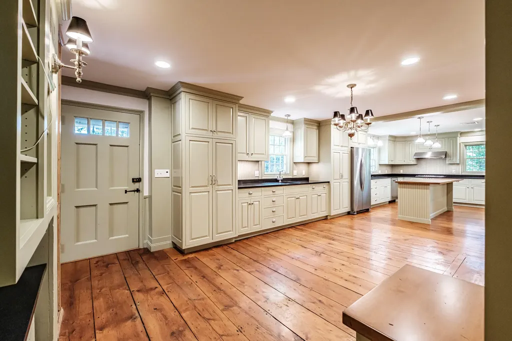296 Main Street Gorham ME 04038
