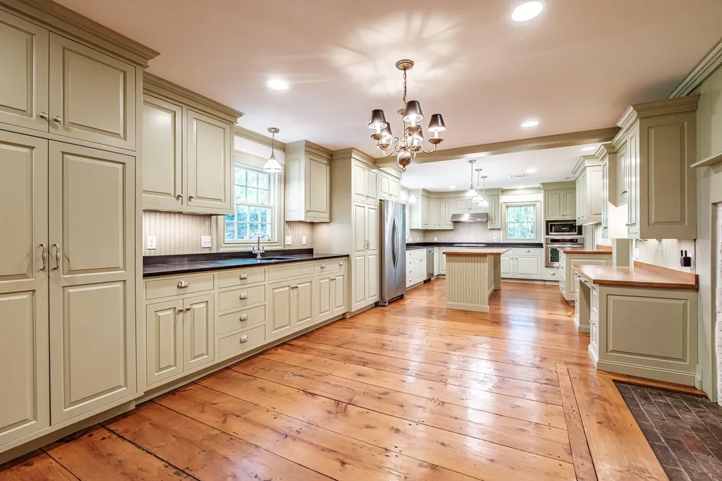 296 Main Street Gorham ME 04038