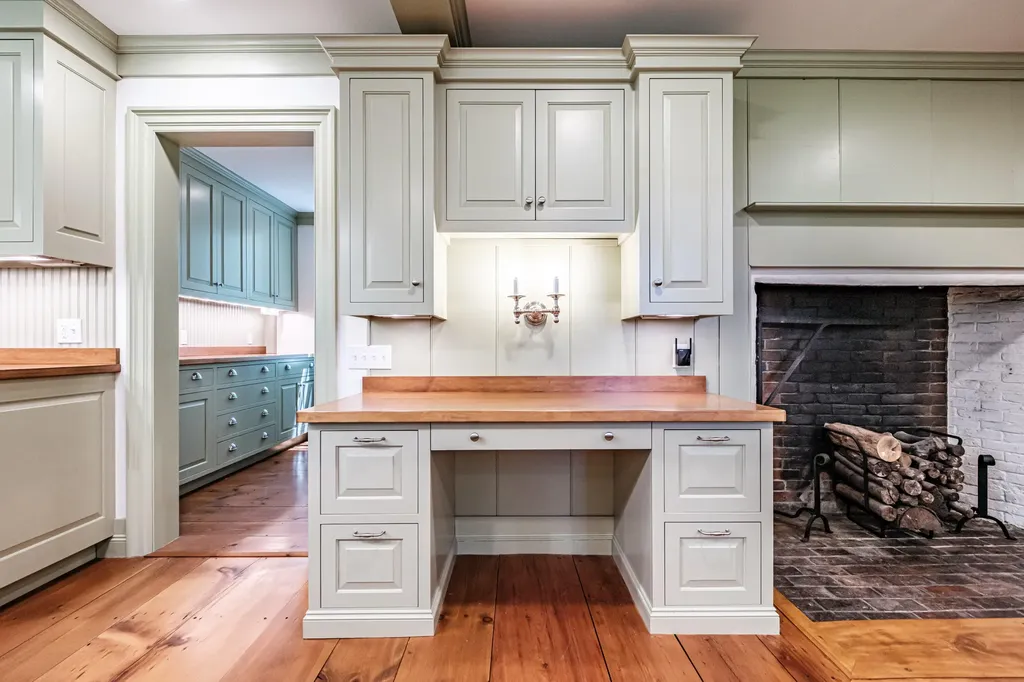 296 Main Street Gorham ME 04038