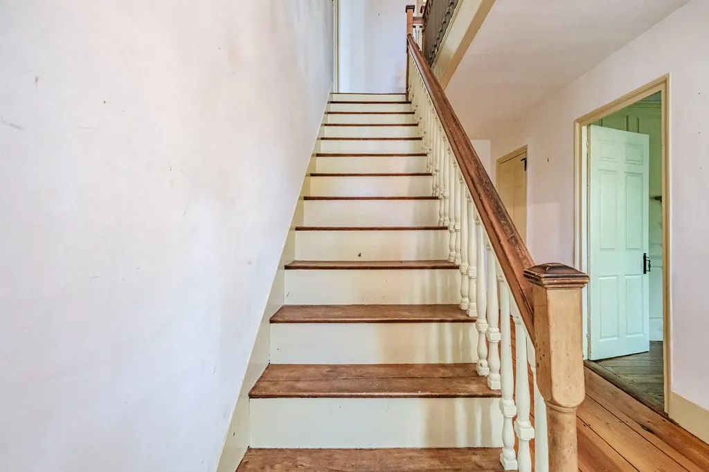 296 Main Street Gorham ME 04038