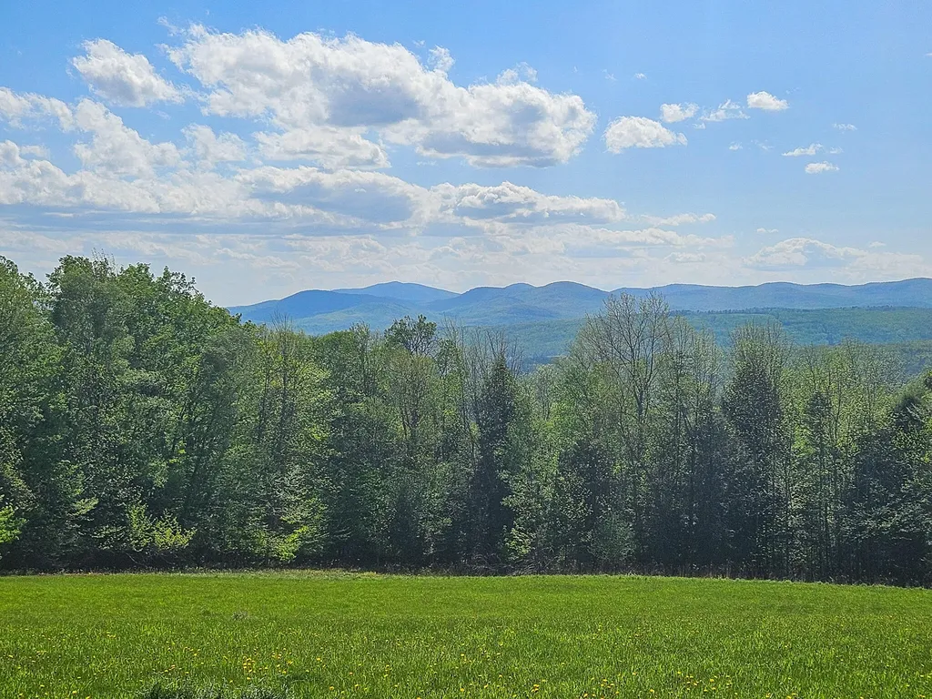 R17/30A Mosher Hill Road Farmington ME 04938