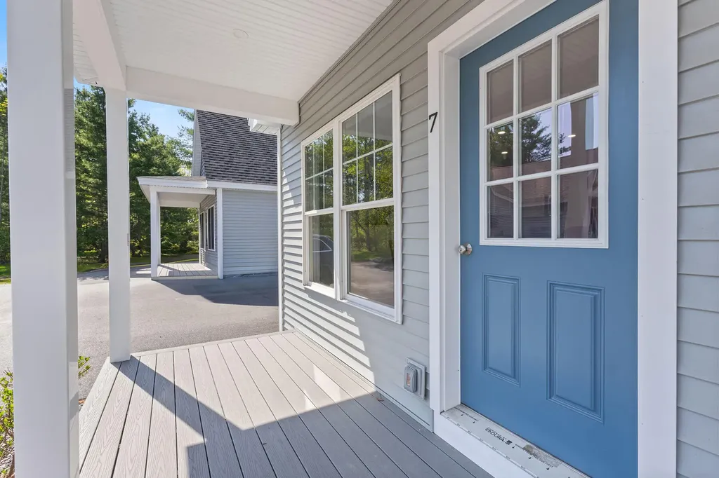 7 Apex Drive Westbrook ME 04092