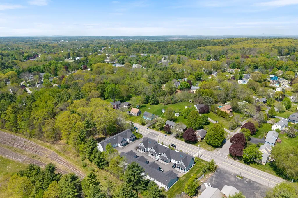 7 Apex Drive Westbrook ME 04092