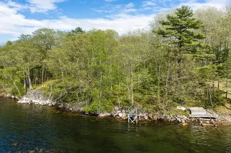 367 State Route 129 South Bristol ME 04573