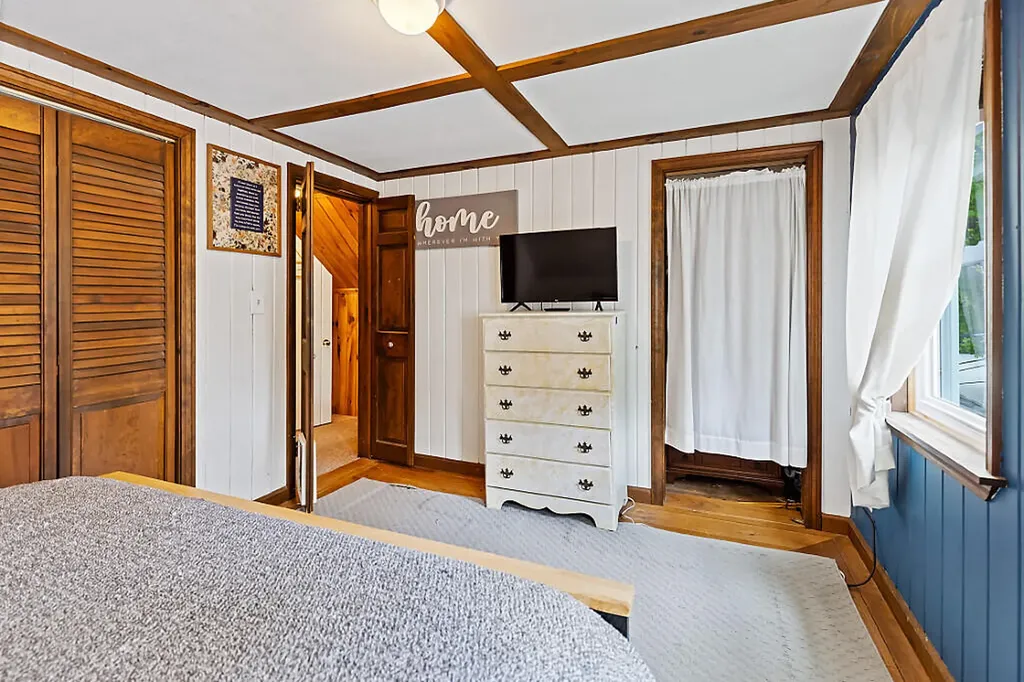 60 Heath Street Oakland ME 04963