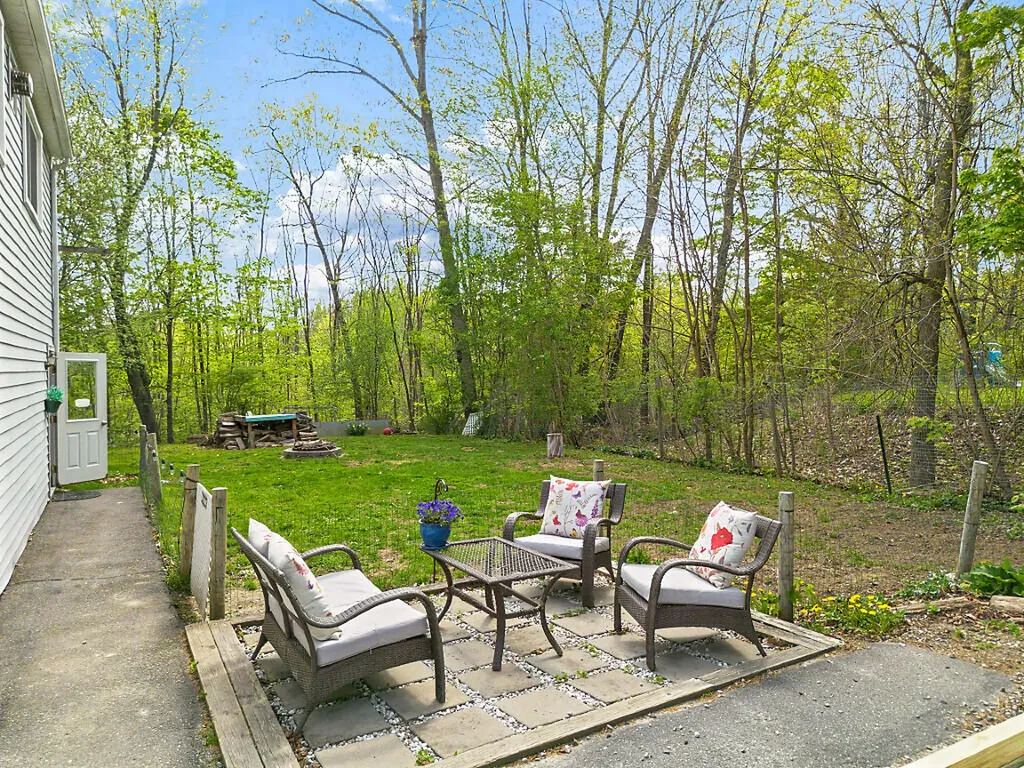 60 Heath Street Oakland ME 04963