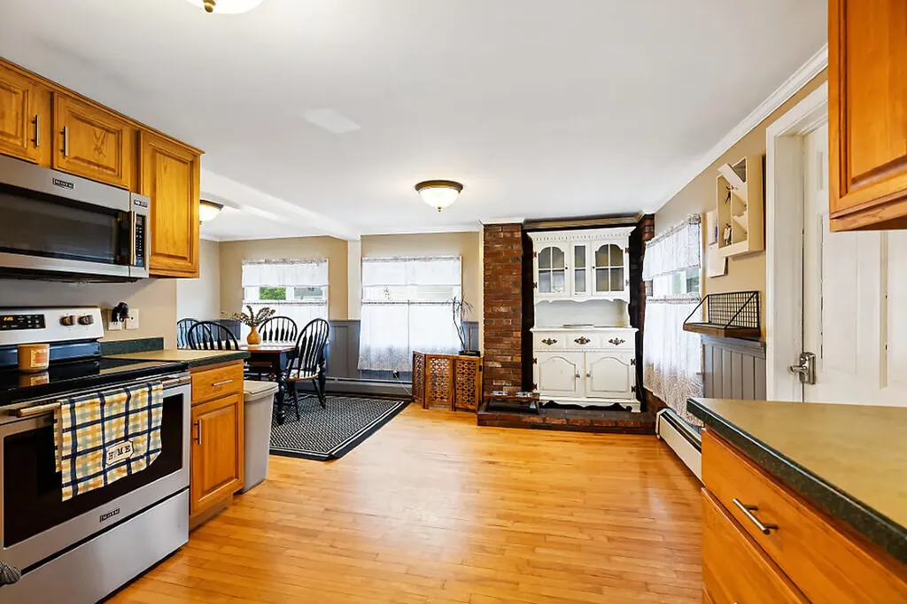 60 Heath Street Oakland ME 04963