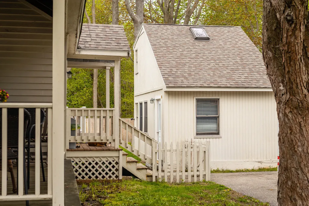 71 Willard Street South Portland ME 04106