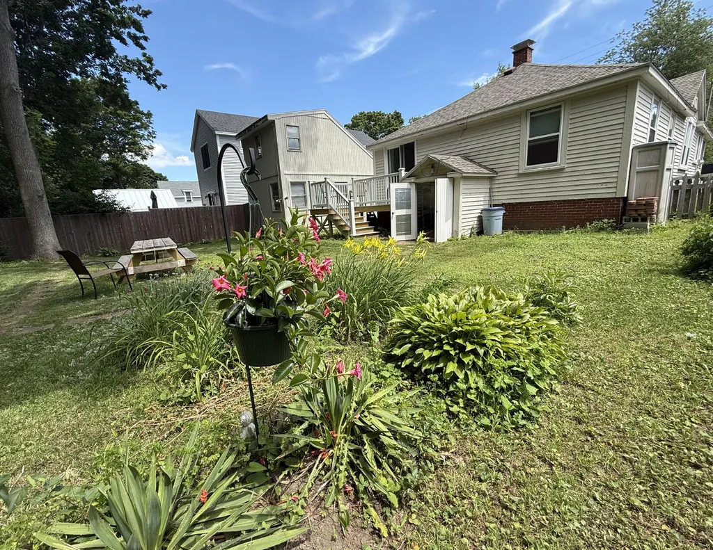 71 Willard Street South Portland ME 04106