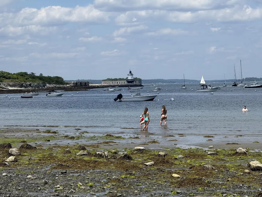 71 Willard Street South Portland ME 04106