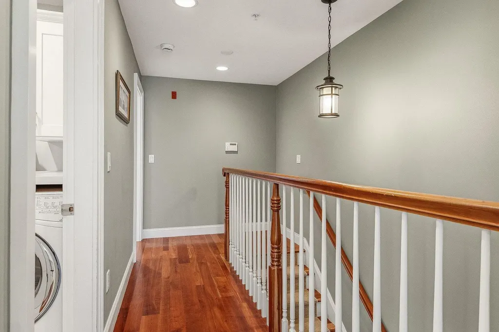 4 Island Avenue Kittery ME 03904