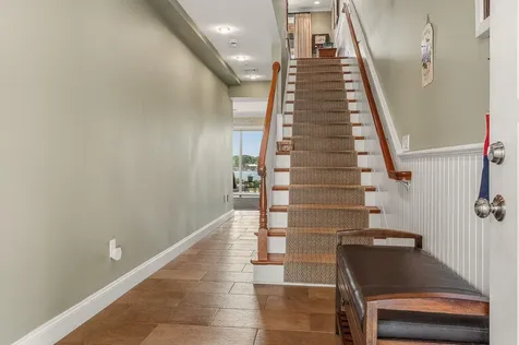 4 Island Avenue Kittery ME 03904