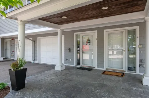 4 Island Avenue Kittery ME 03904