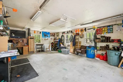 253 Yarmouth Road Gray ME 04039