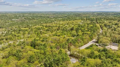 253 Yarmouth Road Gray ME 04039